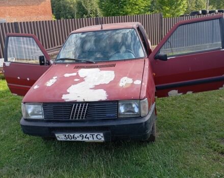 Червоний Фіат Уно, об'ємом двигуна 1.3 л та пробігом 260 тис. км за 326 $, фото 6 на Automoto.ua