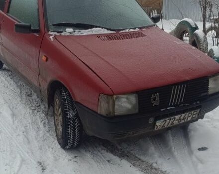 Красный Фиат Уно, объемом двигателя 0 л и пробегом 237 тыс. км за 698 $, фото 1 на Automoto.ua