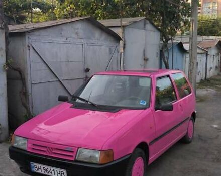 Червоний Фіат Уно, об'ємом двигуна 1 л та пробігом 200 тис. км за 1800 $, фото 1 на Automoto.ua