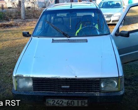 Фиат Уно, объемом двигателя 15 л и пробегом 0 тыс. км за 350 $, фото 1 на Automoto.ua