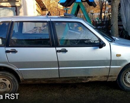 Фиат Уно, объемом двигателя 15 л и пробегом 150 тыс. км за 350 $, фото 1 на Automoto.ua