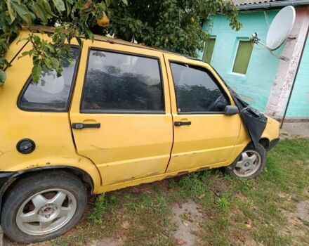 Желтый Фиат Уно, объемом двигателя 0 л и пробегом 1 тыс. км за 364 $, фото 1 на Automoto.ua
