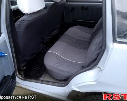 Сірий Фіат Уно, об'ємом двигуна 1.2 л та пробігом 0 тис. км за 870 $, фото 3 на Automoto.ua