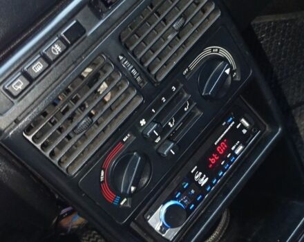 Серый Фиат Уно, объемом двигателя 1 л и пробегом 460 тыс. км за 473 $, фото 3 на Automoto.ua