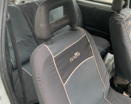 Серый Фиат Уно, объемом двигателя 1 л и пробегом 120 тыс. км за 399 $, фото 8 на Automoto.ua