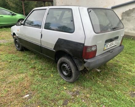 Серый Фиат Уно, объемом двигателя 1 л и пробегом 120 тыс. км за 399 $, фото 6 на Automoto.ua
