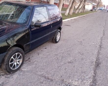 Синий Фиат Уно, объемом двигателя 1.4 л и пробегом 250 тыс. км за 1150 $, фото 2 на Automoto.ua