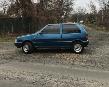Синий Фиат Уно, объемом двигателя 1 л и пробегом 300 тыс. км за 1300 $, фото 4 на Automoto.ua