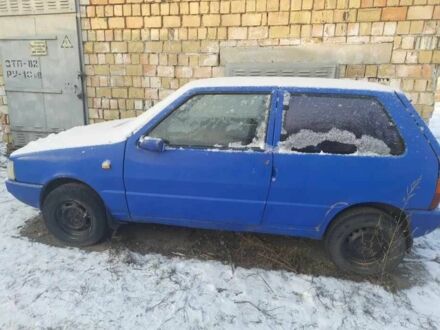 Фіат Уно 1987 у Ржищеве на Automoto.ua Синій Фіат Уно, об'ємом двигуна 0 л та пробігом 29 тис. км за 701 $, фото 1 на Automoto.ua