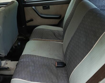 Зеленый Фиат Уно, объемом двигателя 1.4 л и пробегом 320 тыс. км за 770 $, фото 6 на Automoto.ua