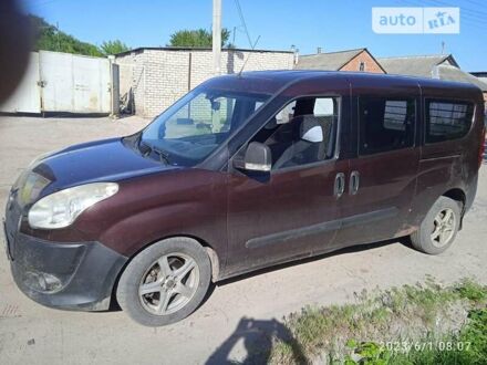 Фіат Doblo груз.-пасс. 2013 у Харкові на Automoto.ua Фіат Doblo груз.-пасс., об'ємом двигуна 1.6 л та пробігом 190 тис. км за 6700 $, фото 1 на Automoto.ua