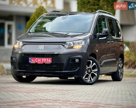 Серый Фиат E-Doblo, объемом двигателя 0 л и пробегом 1 тыс. км за 24600 $, фото 1 на Automoto.ua