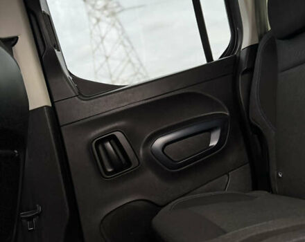 Сірий Фіат E-Doblo, об'ємом двигуна 0 л та пробігом 1 тис. км за 22600 $, фото 97 на Automoto.ua