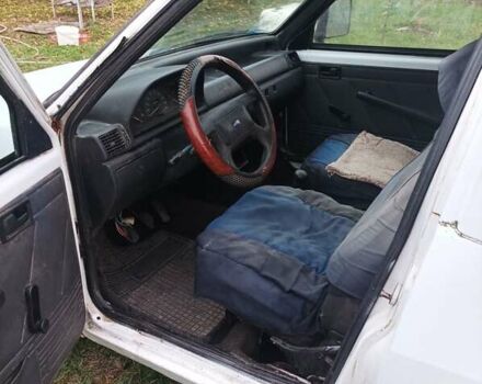 Белый Фиат Fiorino, объемом двигателя 0 л и пробегом 300 тыс. км за 1000 $, фото 6 на Automoto.ua