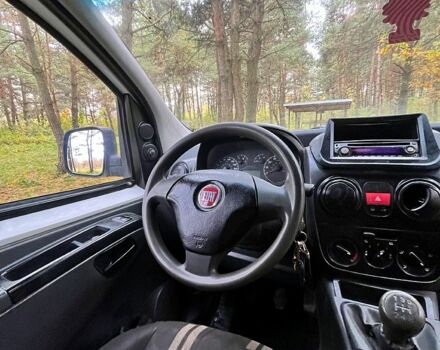 Белый Фиат Fiorino, объемом двигателя 1.3 л и пробегом 263 тыс. км за 3900 $, фото 2 на Automoto.ua
