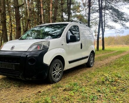 Белый Фиат Fiorino, объемом двигателя 1.3 л и пробегом 263 тыс. км за 3900 $, фото 4 на Automoto.ua