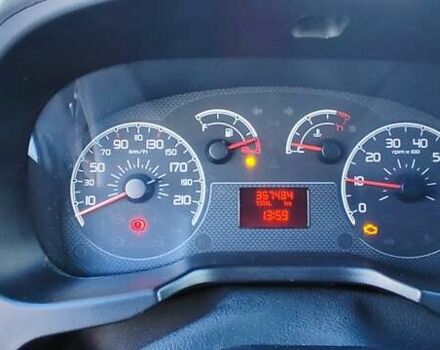 Белый Фиат Fiorino, объемом двигателя 1.2 л и пробегом 357 тыс. км за 3500 $, фото 4 на Automoto.ua