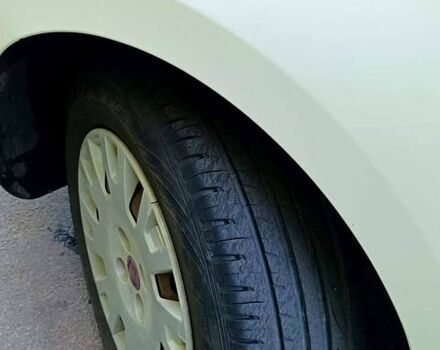 Белый Фиат Fiorino, объемом двигателя 1.2 л и пробегом 205 тыс. км за 4700 $, фото 12 на Automoto.ua