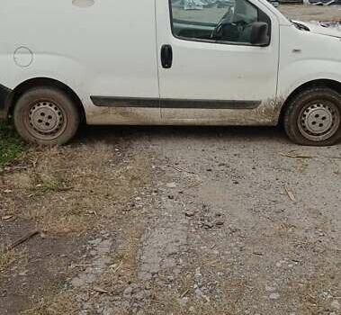 Белый Фиат Fiorino, объемом двигателя 1.37 л и пробегом 179 тыс. км за 5500 $, фото 2 на Automoto.ua