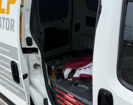 Белый Фиат Fiorino, объемом двигателя 1.3 л и пробегом 206 тыс. км за 6477 $, фото 5 на Automoto.ua