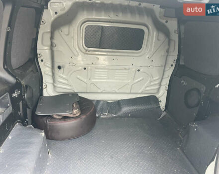 Белый Фиат Fiorino, объемом двигателя 1.36 л и пробегом 330 тыс. км за 3700 $, фото 6 на Automoto.ua