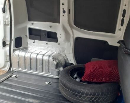 Фиат Fiorino 2012 в Черкассах на Automoto.ua Белый Фиат Fiorino, объемом двигателя 1.2 л и пробегом 220 тыс. км за 4700 $, фото 5 на Automoto.ua