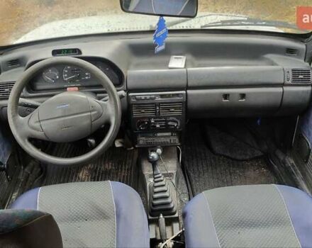 Белый Фиат Fiorino, объемом двигателя 1.37 л и пробегом 378 тыс. км за 1100 $, фото 6 на Automoto.ua