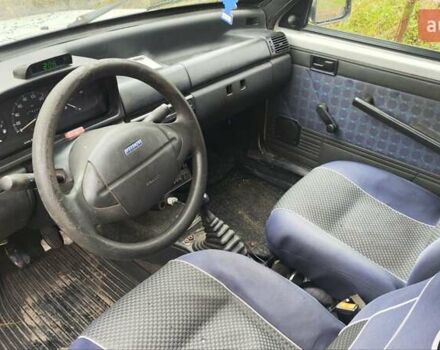 Белый Фиат Fiorino, объемом двигателя 1.37 л и пробегом 378 тыс. км за 1100 $, фото 8 на Automoto.ua