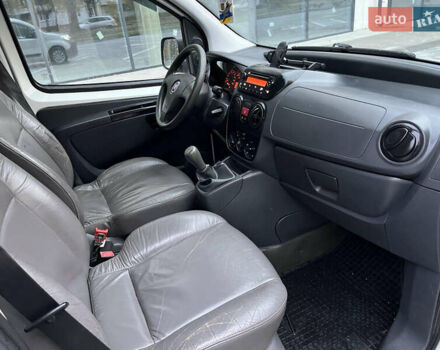 Белый Фиат Fiorino, объемом двигателя 1.3 л и пробегом 257 тыс. км за 3950 $, фото 17 на Automoto.ua