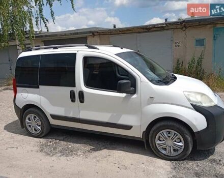 Белый Фиат Fiorino, объемом двигателя 1.36 л и пробегом 265 тыс. км за 4250 $, фото 6 на Automoto.ua