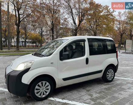 Белый Фиат Fiorino, объемом двигателя 1.3 л и пробегом 257 тыс. км за 3950 $, фото 2 на Automoto.ua
