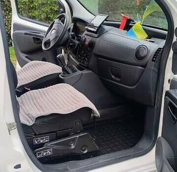 Белый Фиат Fiorino, объемом двигателя 1.25 л и пробегом 340 тыс. км за 4500 $, фото 11 на Automoto.ua