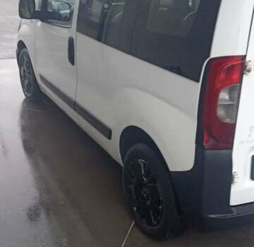 Белый Фиат Fiorino, объемом двигателя 1.3 л и пробегом 220 тыс. км за 3500 $, фото 9 на Automoto.ua