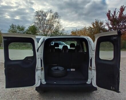 Белый Фиат Fiorino, объемом двигателя 1.2 л и пробегом 259 тыс. км за 4300 $, фото 12 на Automoto.ua