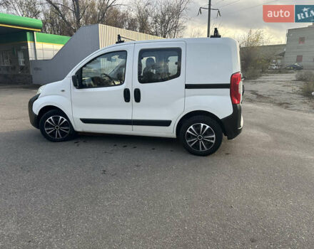 Белый Фиат Fiorino, объемом двигателя 1.25 л и пробегом 230 тыс. км за 5100 $, фото 4 на Automoto.ua