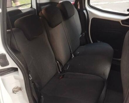 Белый Фиат Fiorino, объемом двигателя 1.3 л и пробегом 200 тыс. км за 5400 $, фото 8 на Automoto.ua