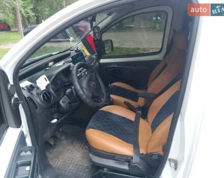 Фиат Fiorino 2013 в Киеве на Automoto.ua Белый Фиат Fiorino, объемом двигателя 1.25 л и пробегом 243 тыс. км за 6800 $, фото 4 на Automoto.ua