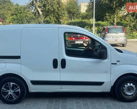 Белый Фиат Fiorino, объемом двигателя 1.25 л и пробегом 363 тыс. км за 4500 $, фото 3 на Automoto.ua