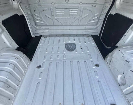 Белый Фиат Fiorino, объемом двигателя 1.25 л и пробегом 363 тыс. км за 4500 $, фото 14 на Automoto.ua