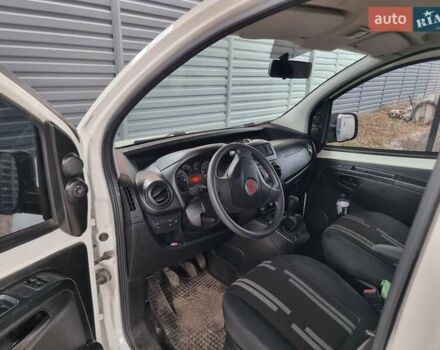 Фиат Fiorino 2014 в Черкассах на Automoto.ua Белый Фиат Fiorino, объемом двигателя 1.2 л и пробегом 105 тыс. км за 6000 $, фото 10 на Automoto.ua