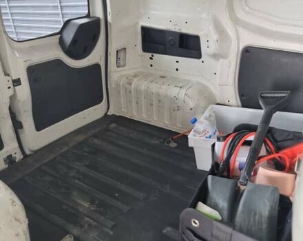 Фиат Fiorino 2014 в Черкассах на Automoto.ua Белый Фиат Fiorino, объемом двигателя 1.2 л и пробегом 105 тыс. км за 6000 $, фото 3 на Automoto.ua