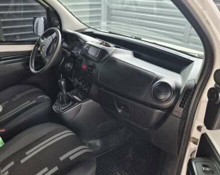 Фиат Fiorino 2014 в Черкассах на Automoto.ua Белый Фиат Fiorino, объемом двигателя 1.2 л и пробегом 105 тыс. км за 6000 $, фото 7 на Automoto.ua