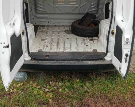 Белый Фиат Fiorino, объемом двигателя 1.4 л и пробегом 219 тыс. км за 5500 $, фото 6 на Automoto.ua