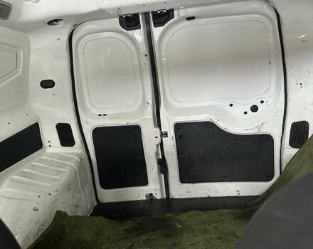 Белый Фиат Fiorino, объемом двигателя 1.37 л и пробегом 64 тыс. км за 5760 $, фото 5 на Automoto.ua