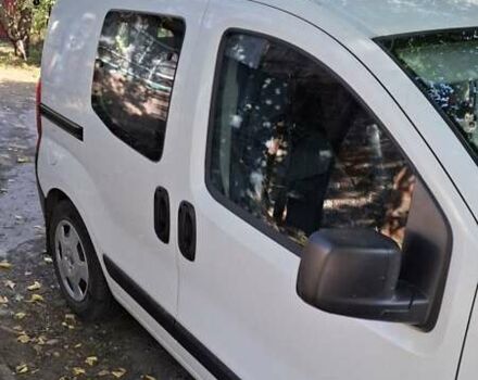 Белый Фиат Fiorino, объемом двигателя 1.4 л и пробегом 190 тыс. км за 10000 $, фото 3 на Automoto.ua