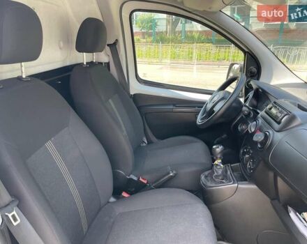 Белый Фиат Fiorino, объемом двигателя 1.4 л и пробегом 53 тыс. км за 9790 $, фото 24 на Automoto.ua