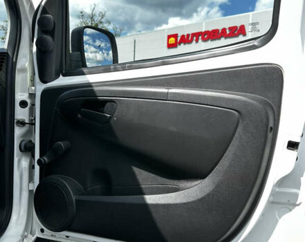 Белый Фиат Fiorino, объемом двигателя 1.3 л и пробегом 96 тыс. км за 9999 $, фото 12 на Automoto.ua