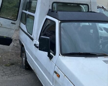 Белый Фиат Fiorino, объемом двигателя 1.2 л и пробегом 200 тыс. км за 712 $, фото 2 на Automoto.ua