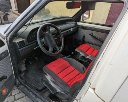 Белый Фиат Fiorino, объемом двигателя 1 л и пробегом 296 тыс. км за 550 $, фото 6 на Automoto.ua