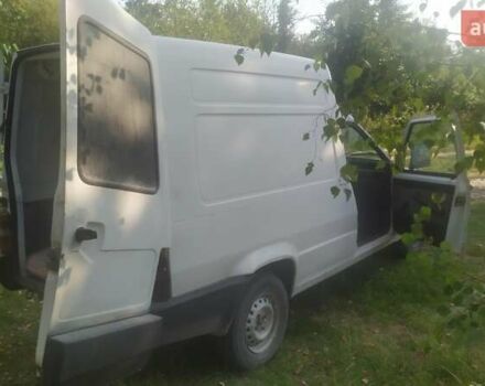 Белый Фиат Fiorino, объемом двигателя 1.4 л и пробегом 149 тыс. км за 1500 $, фото 12 на Automoto.ua